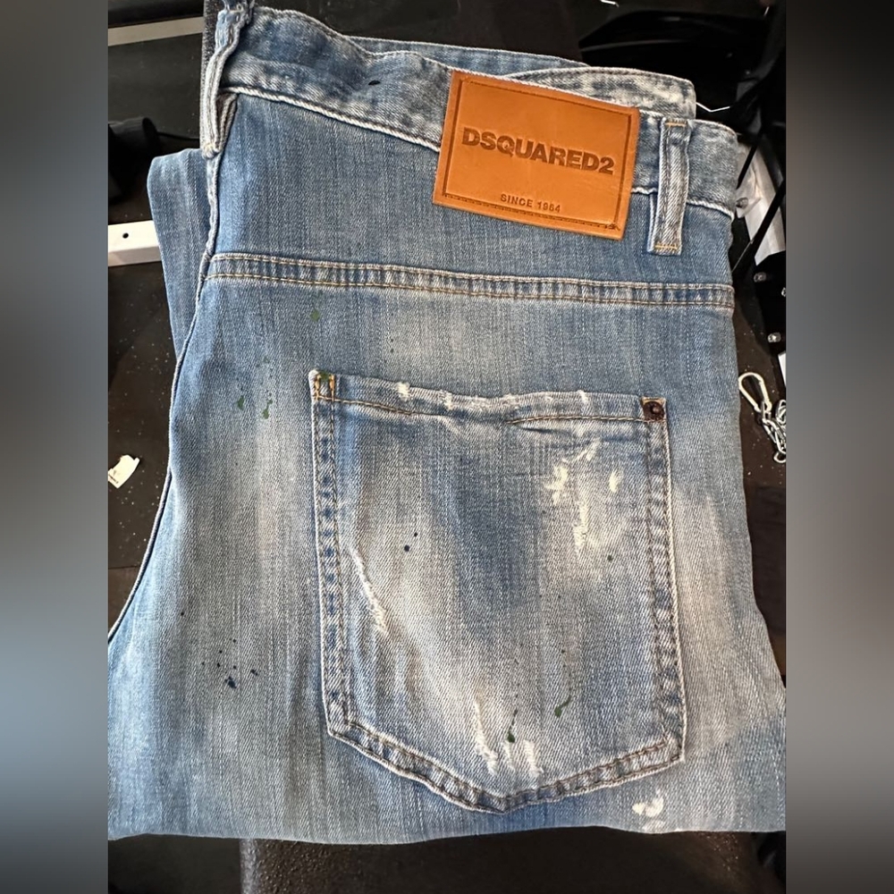 🇨🇦 NWOT DSQUARED2 Skater Jeans - Fits 40” waist